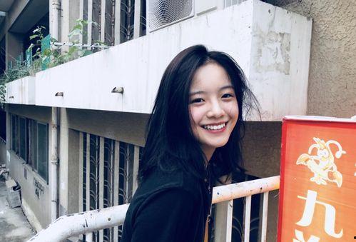 娱乐圈李庚希吃瓜视频播放,娱乐圈八卦狂欢